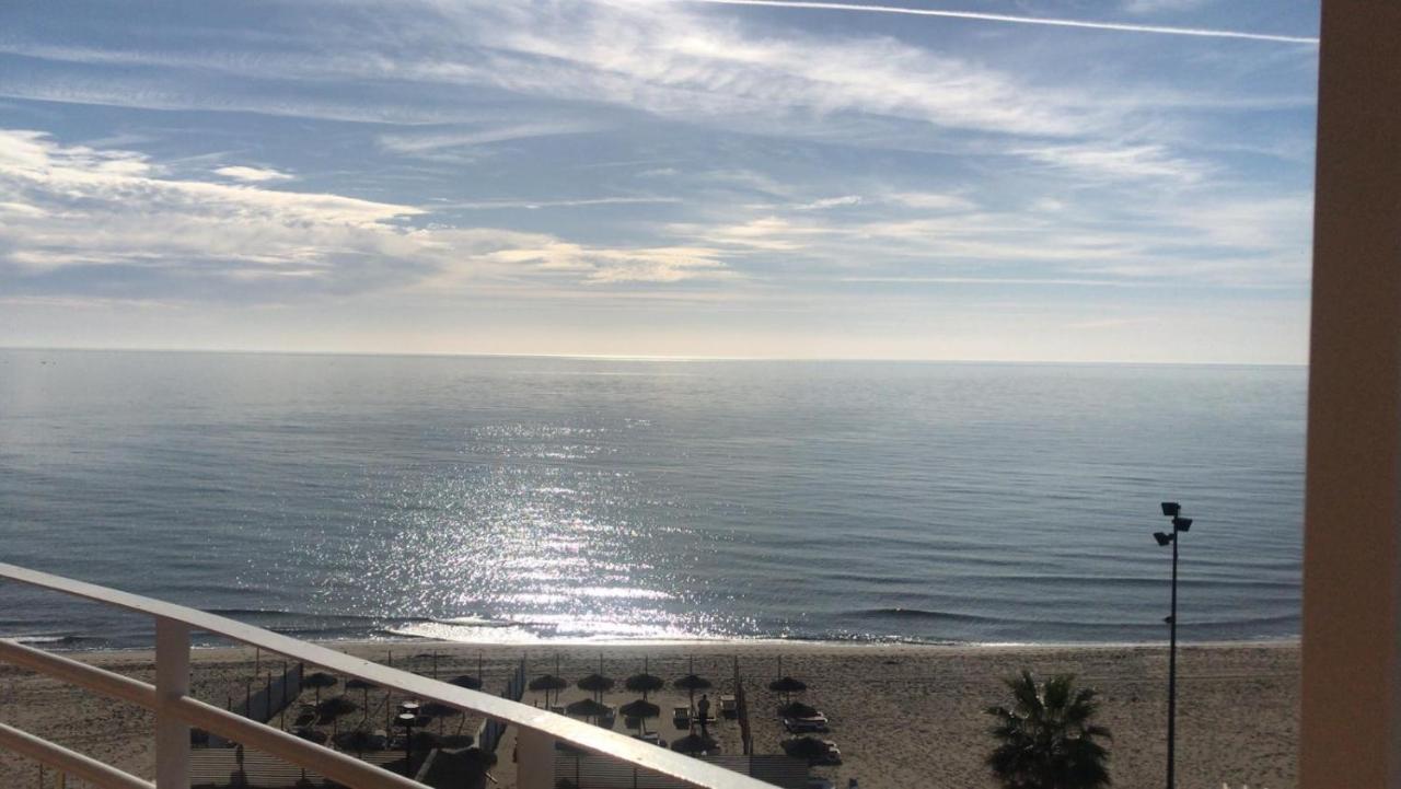 Apartamento En Primera Linea/Beachfront Apartment Fuengirola Exteriör bild