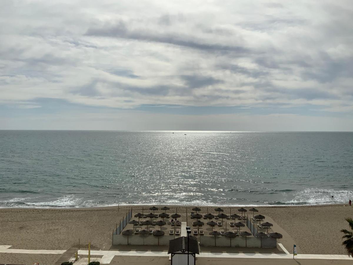 Apartamento En Primera Linea/Beachfront Apartment Fuengirola Exteriör bild
