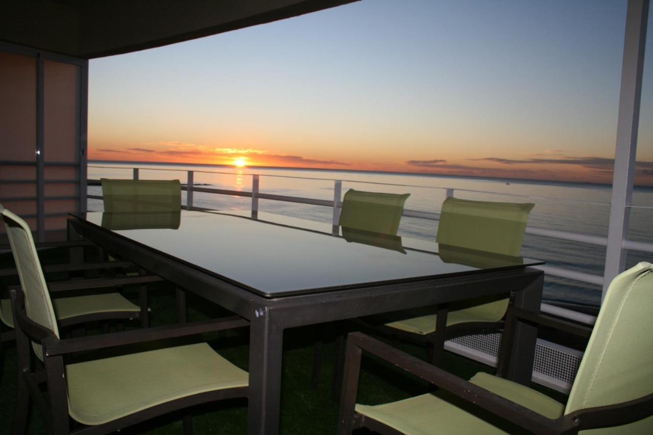 Apartamento En Primera Linea/Beachfront Apartment Fuengirola Exteriör bild