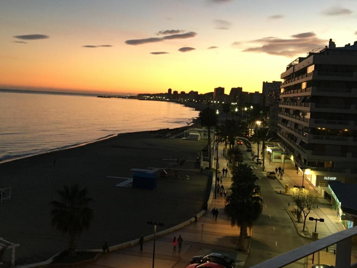 Apartamento En Primera Linea/Beachfront Apartment Fuengirola Exteriör bild