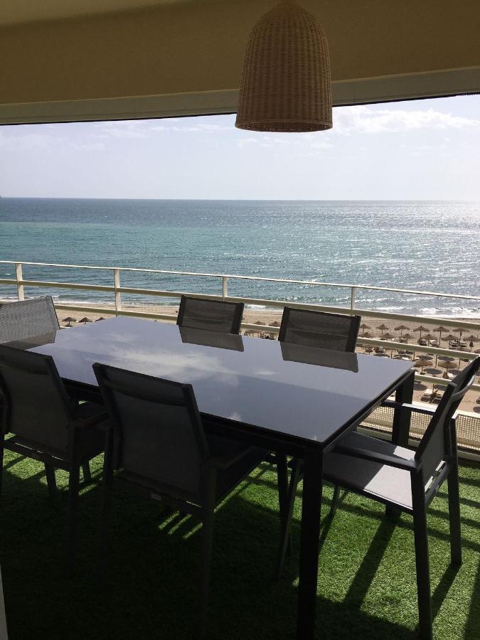 Apartamento En Primera Linea/Beachfront Apartment Fuengirola Exteriör bild
