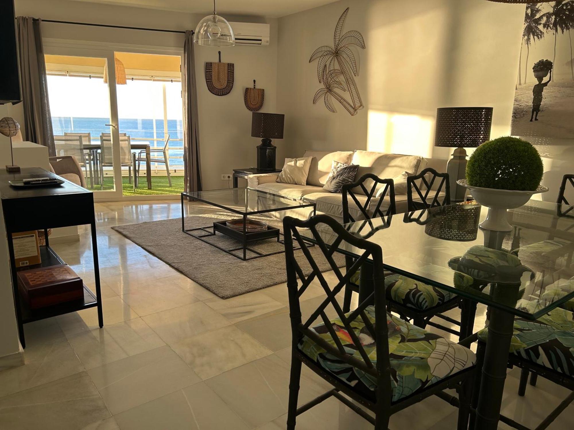 Apartamento En Primera Linea/Beachfront Apartment Fuengirola Exteriör bild